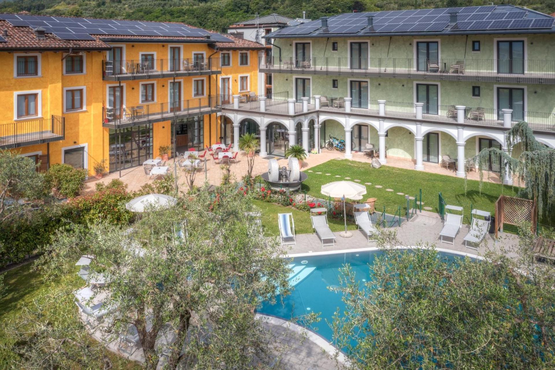 Residence Al Frantoio アルコ エクステリア 写真